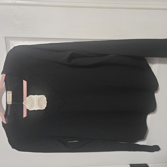 Altered State - Picture 3 of 4